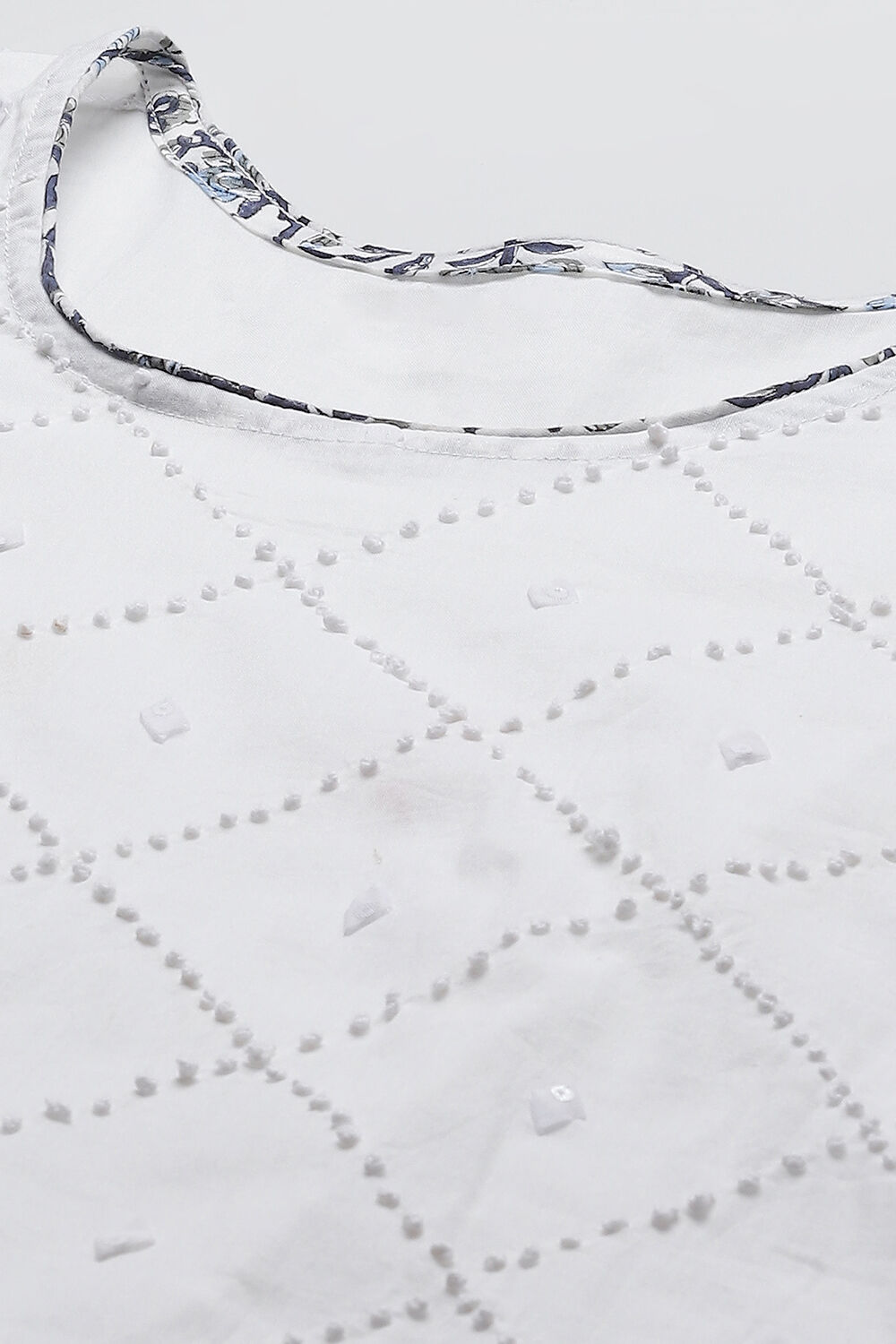 White Cotton Handloom Unstitched Suit Set image number 2