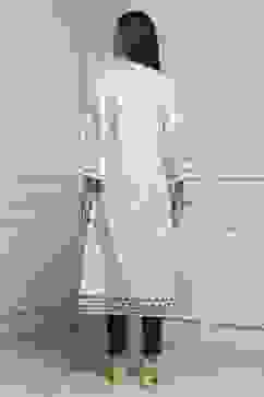 White Cotton Straight Kurta image number 3