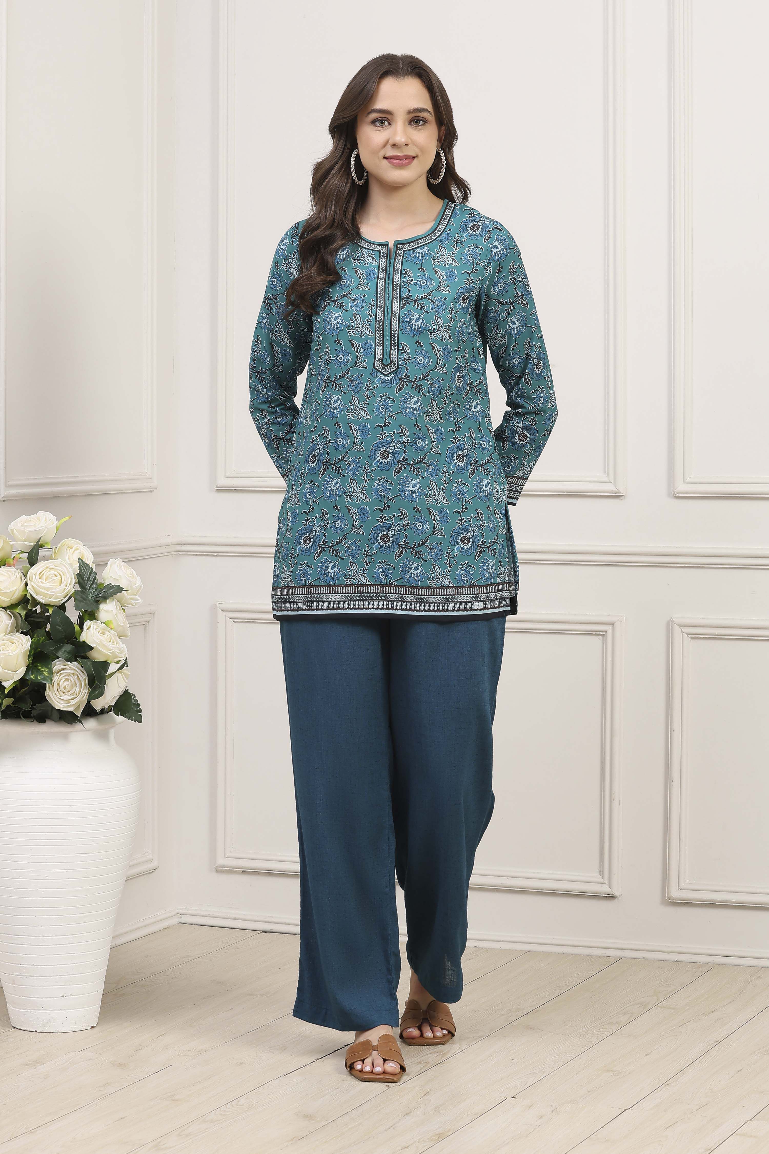Green Polyester Printed Straight KURTI image number 5