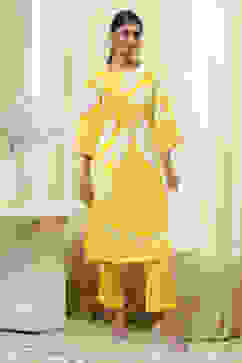 Yellow Floral Printed Straight Kurta Set image number 0