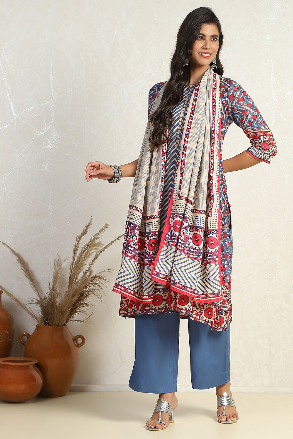Blue Modal Geometric Printed Straight Suit Set image number 6