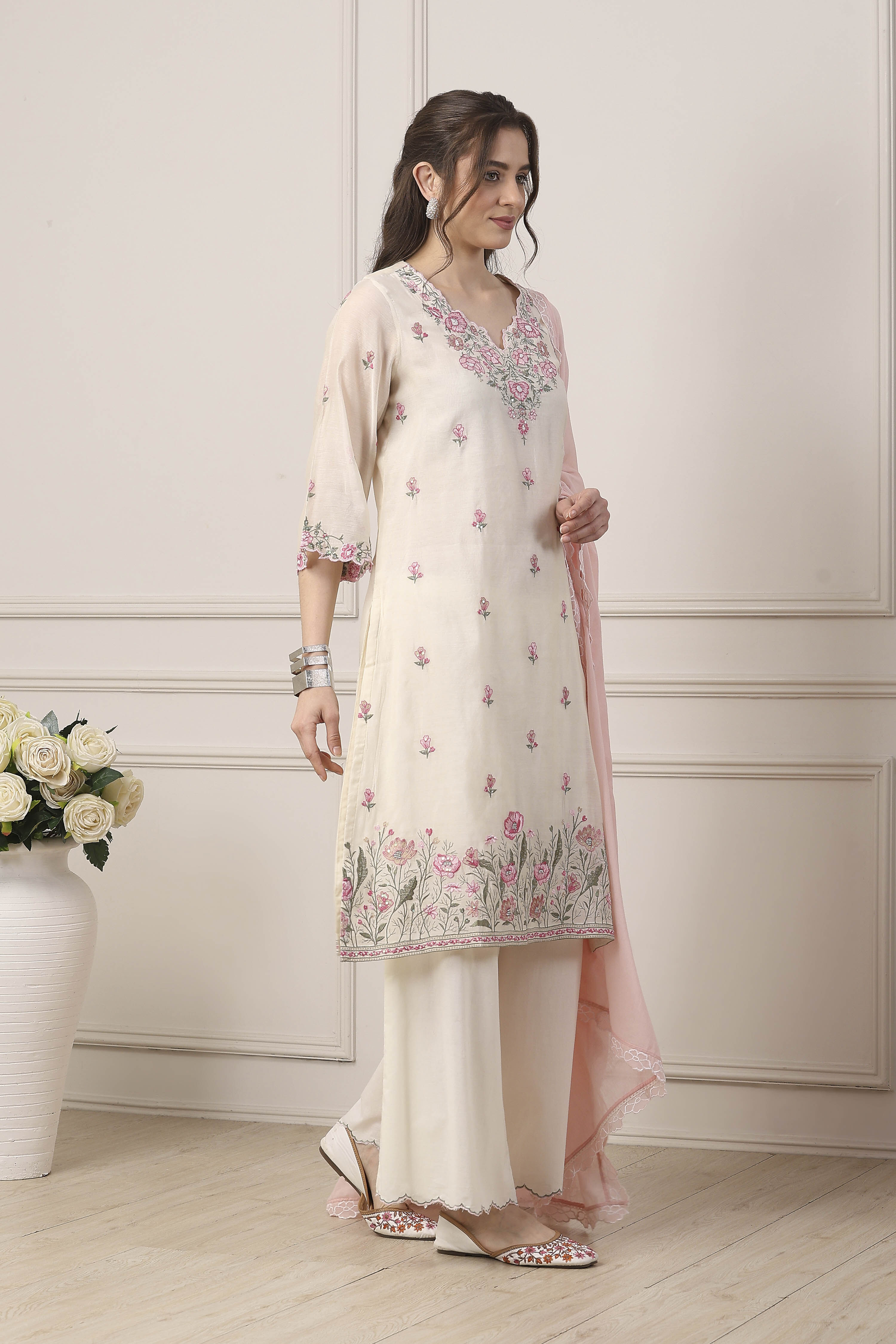 White Poly Chanderi Floral Work Straight Suit Set image number 5