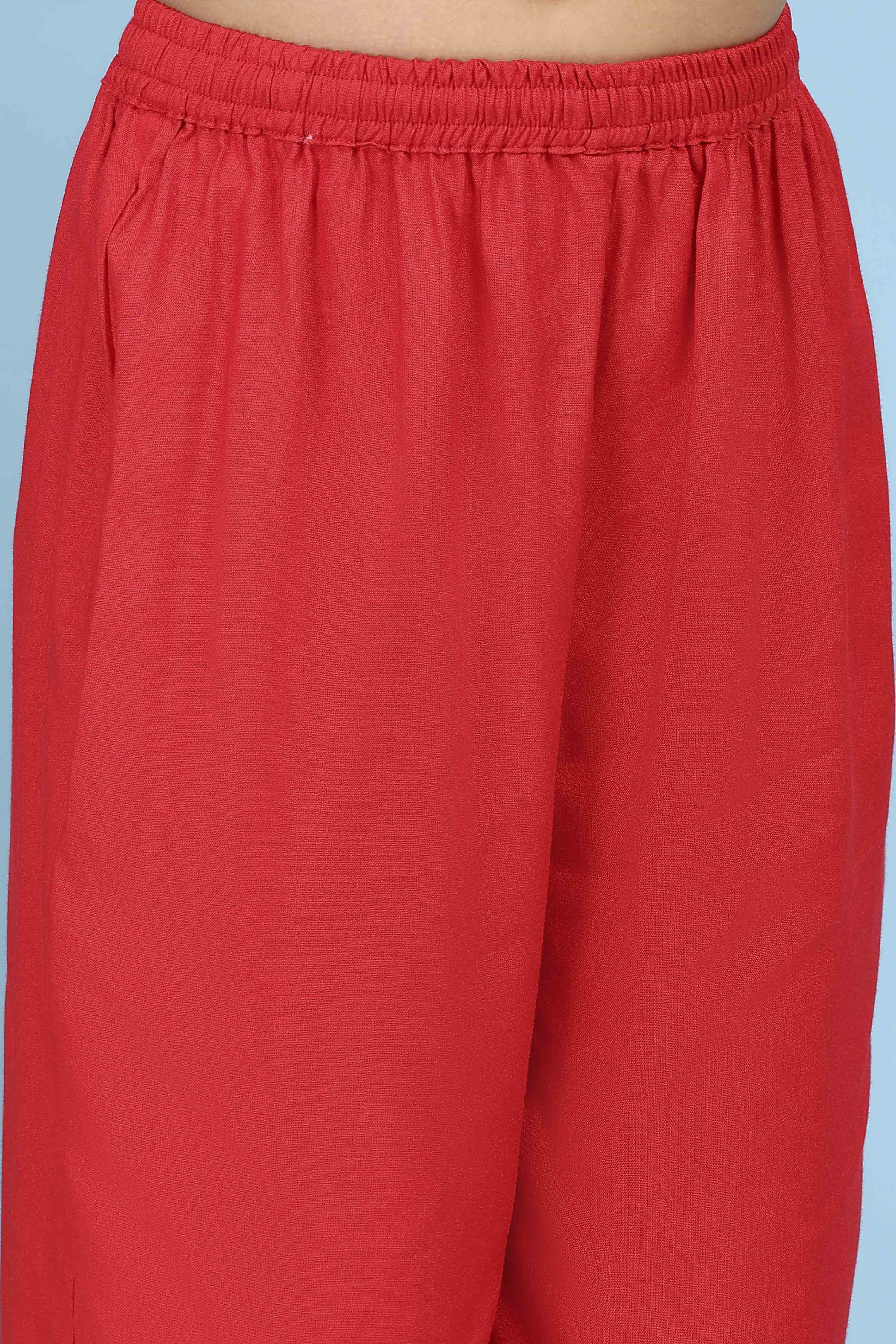 Red Cotton Solid Tiered Suit Set image number 2