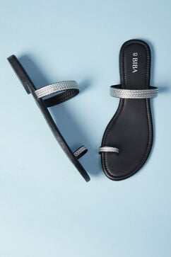 Black Pu Ring Toe Sandals image number 2