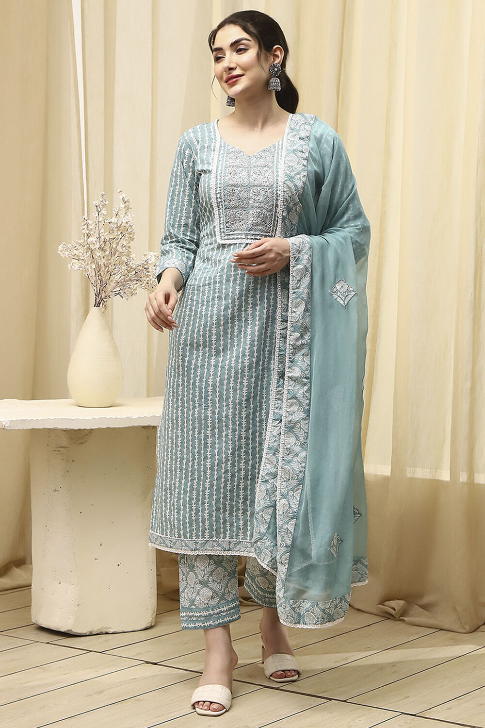 Grey Cotton Printed Unstitched Suit Set image number 1