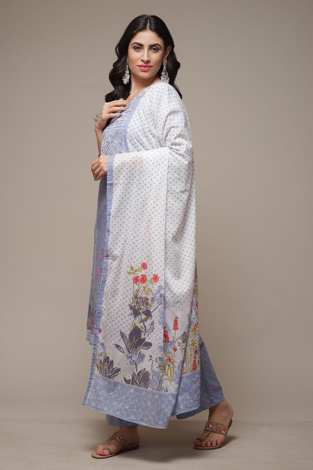 Powder Blue Cotton Straight Kurta Palazzo Suit Set image number 3
