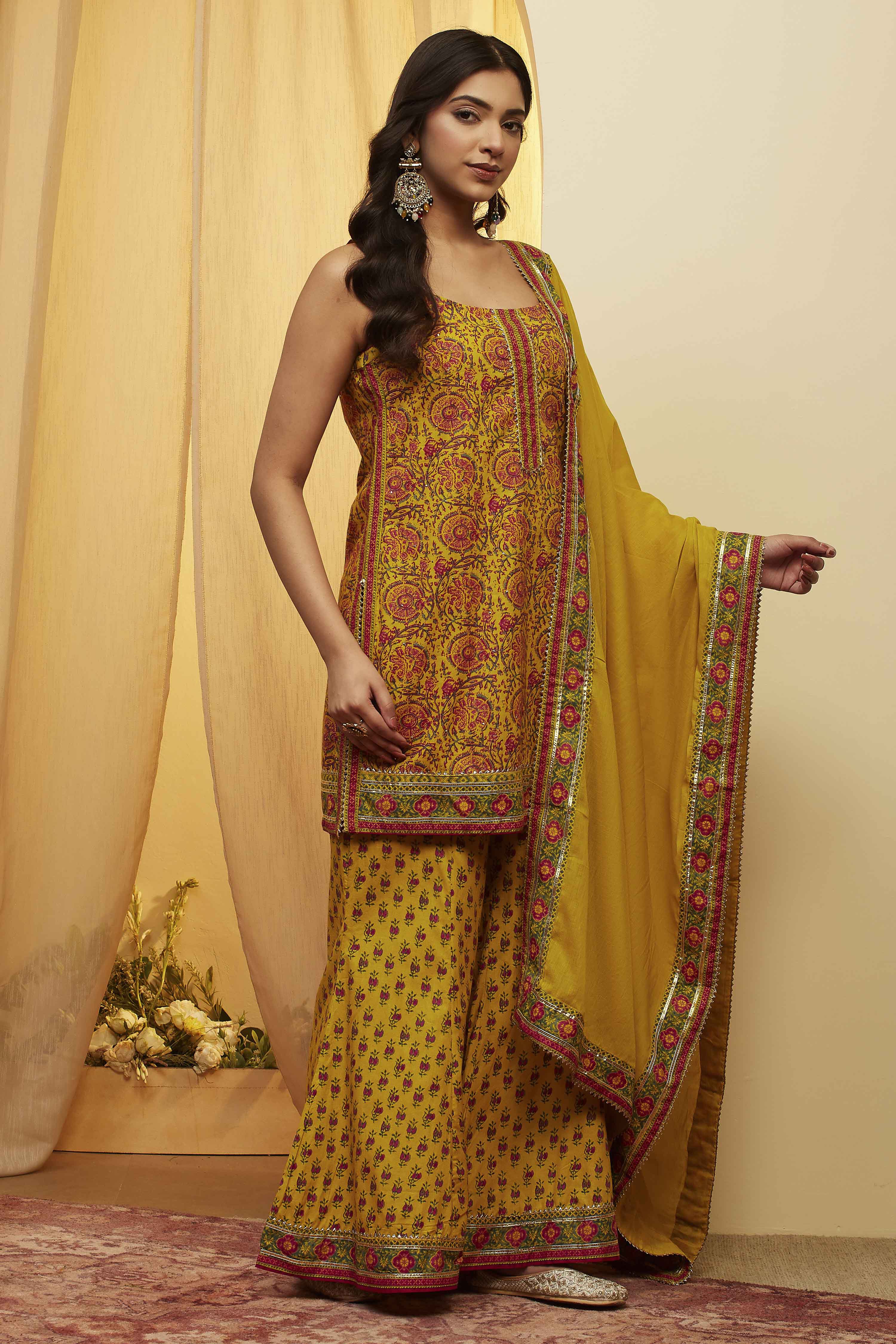 Lime Cotton Straight Suit Set image number 4