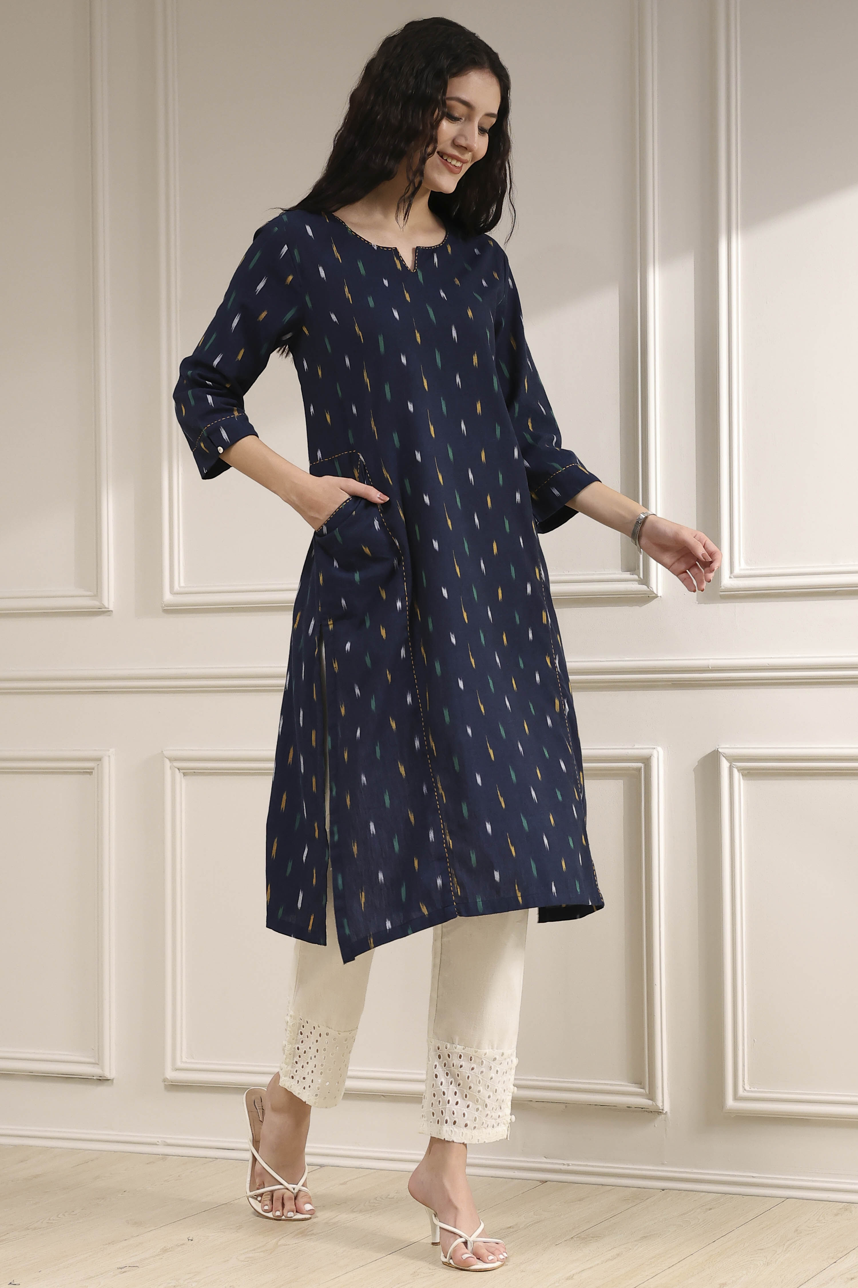 Indigo Blue Cotton Ikat Straight Kurta image number 4