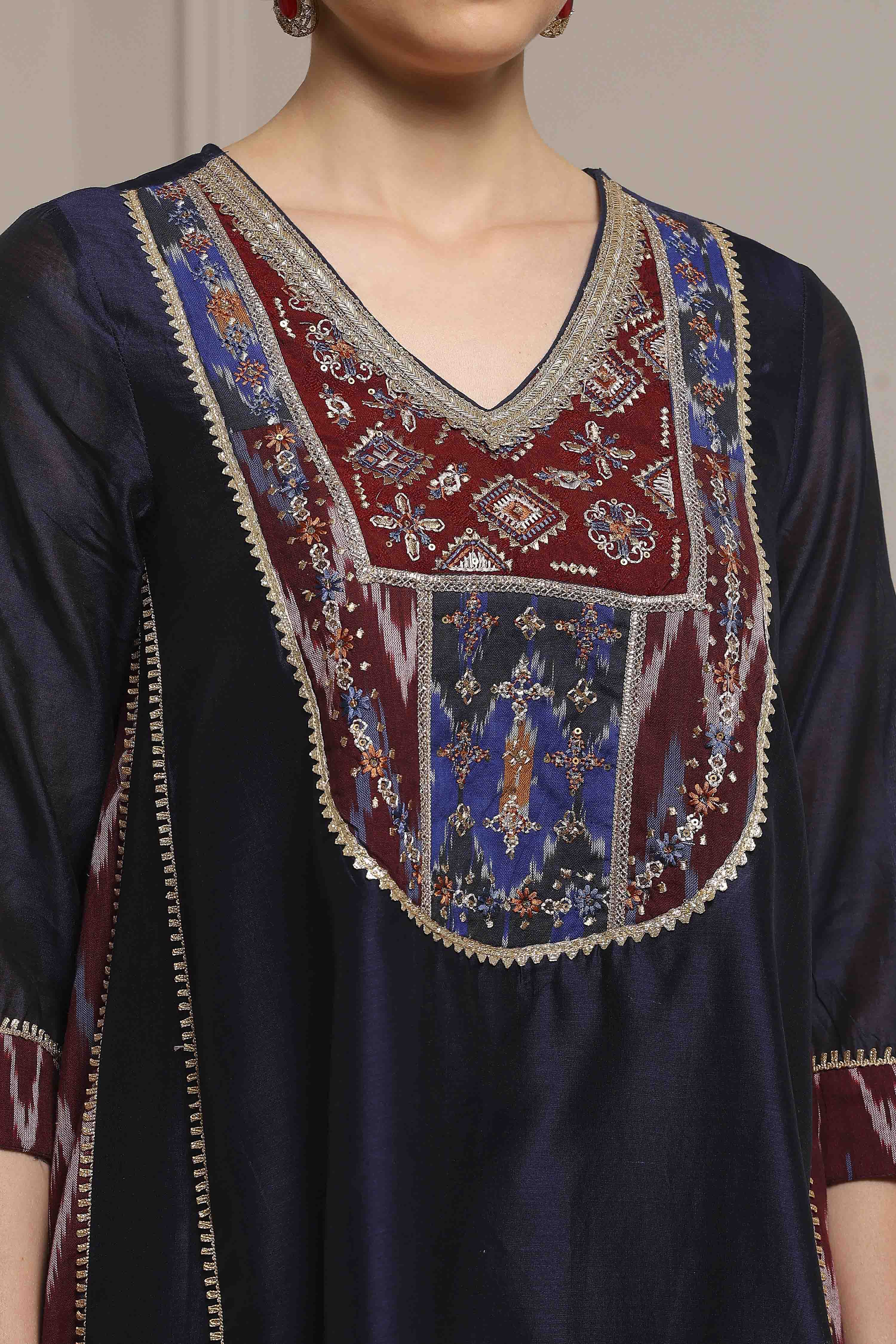 Blue Cotton Blend A-Line Printed Suit Set image number 1