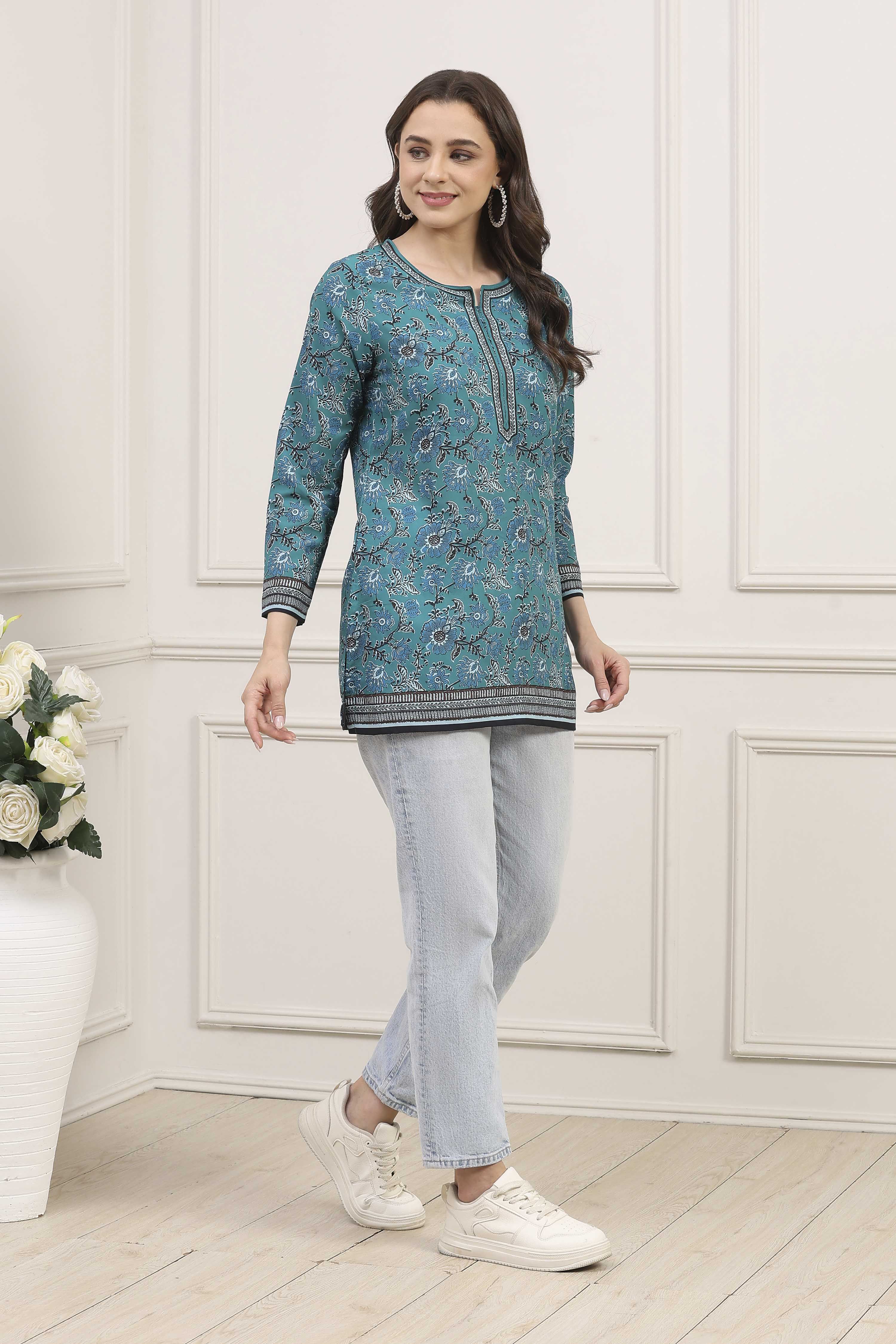 Green Polyester Printed Straight KURTI image number 4