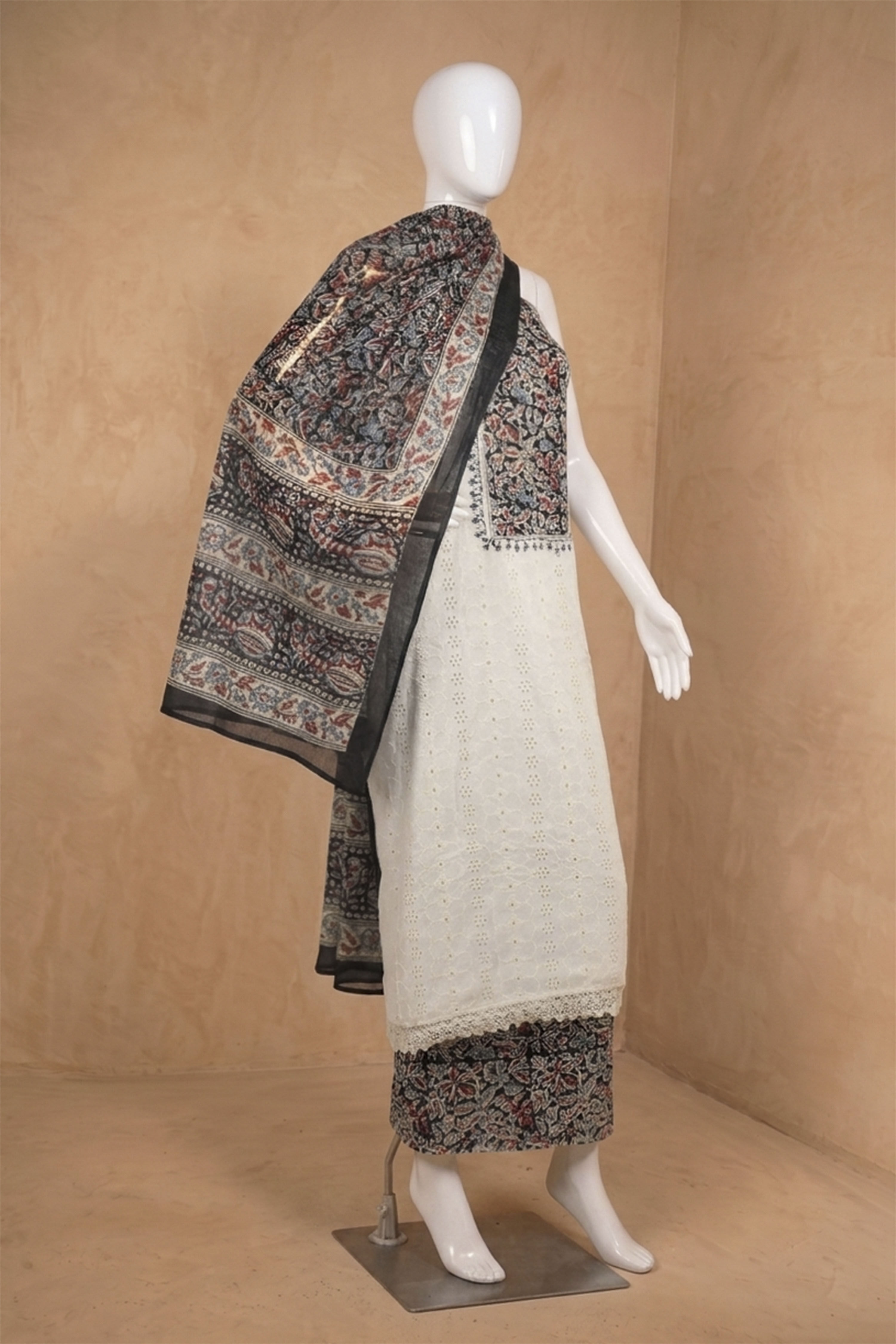 Blue Cotton Printed Unstitched Suit Set image number 4