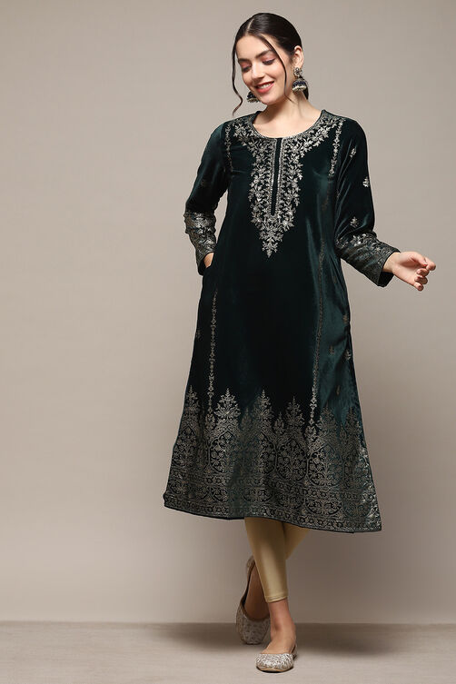 Green Poly Velvet Straight Printed Kurta image number 0