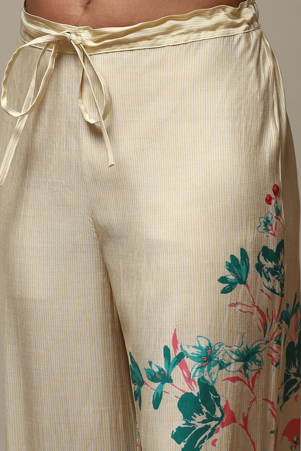 Salmon Viscose Straight Printed 2 Piece Set image number 2