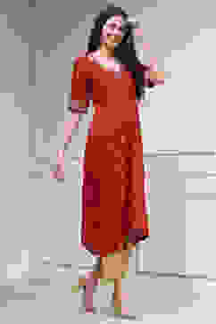 Red Printed Asymmetric A-Line Kurta image number 4