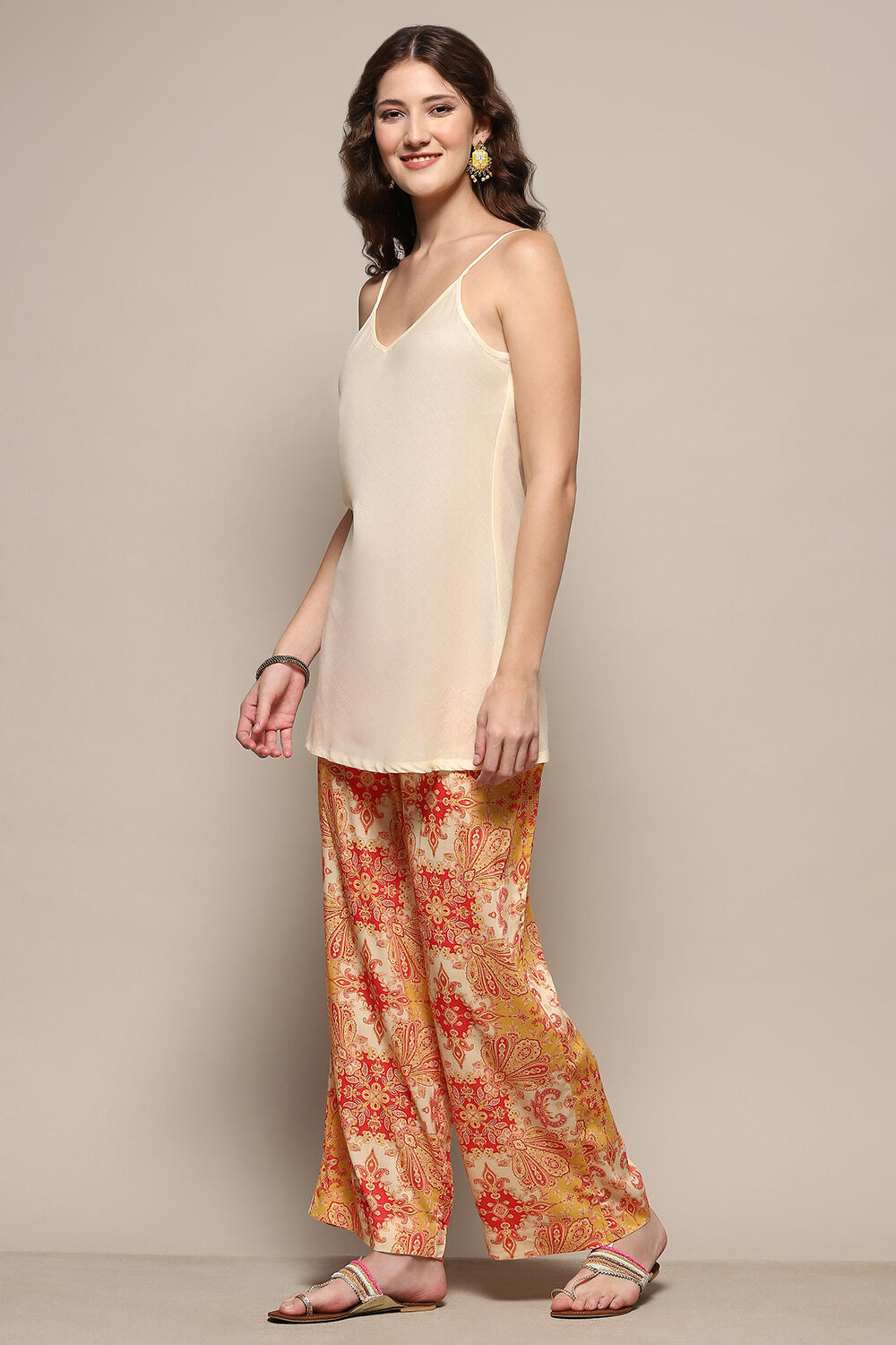 Yellow Printed Asymmetric Kurta & Palazzo Suit Set image number 7