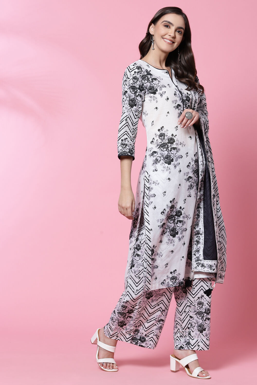 Black Cotton Straight Kurta Palazzo Suit Set image number 5