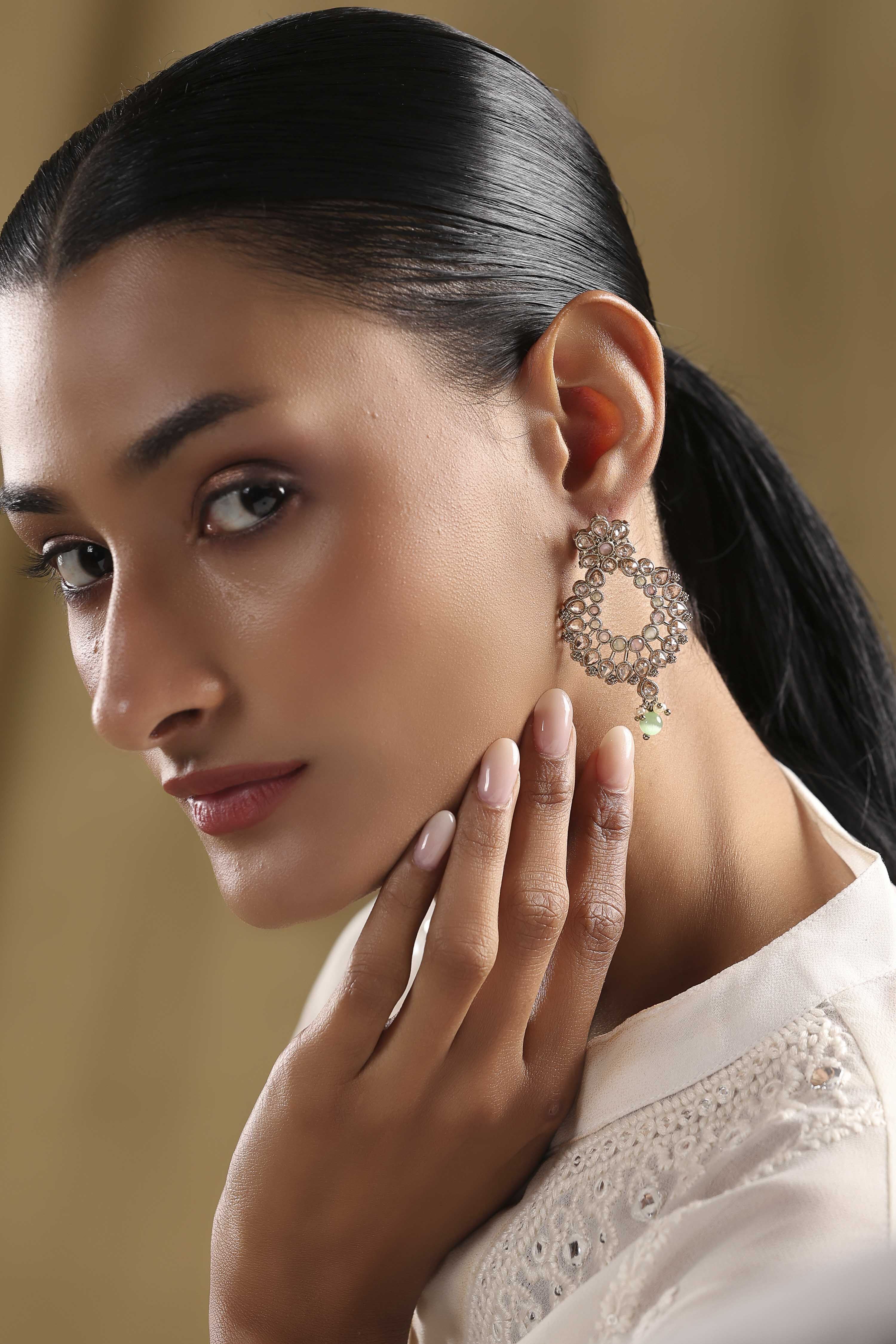Multicolour Pearl Earrings image number 3