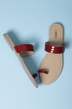 Maroon Pu Ring Toe Sandals image number 2