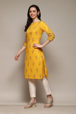 Yellow Cotton Straight Printed Kurta image number 2