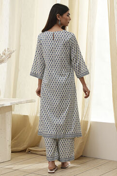 Off-White Cotton Printed Straight Suit Set image number 4