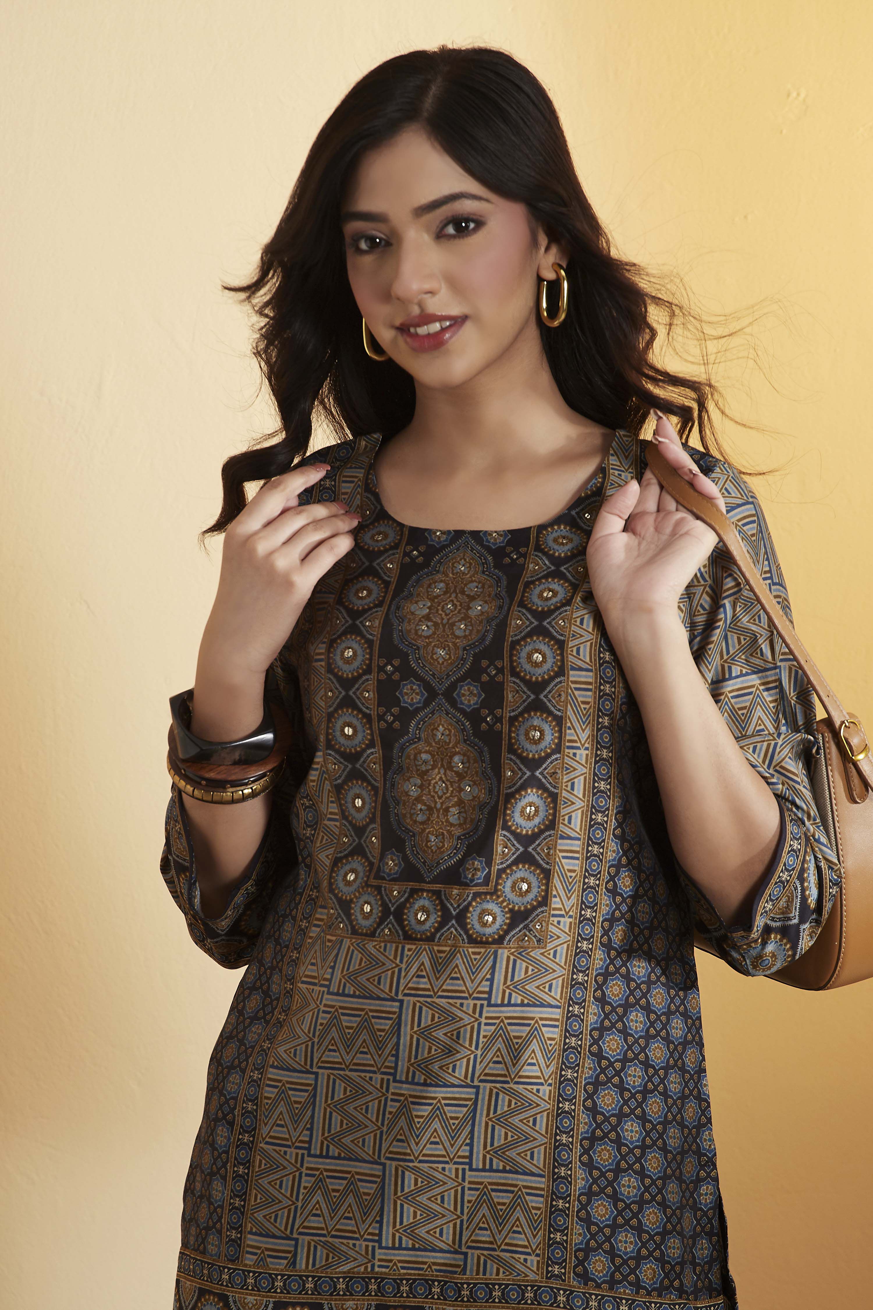 Blue Viscose Blend Straight Kurta image number 1