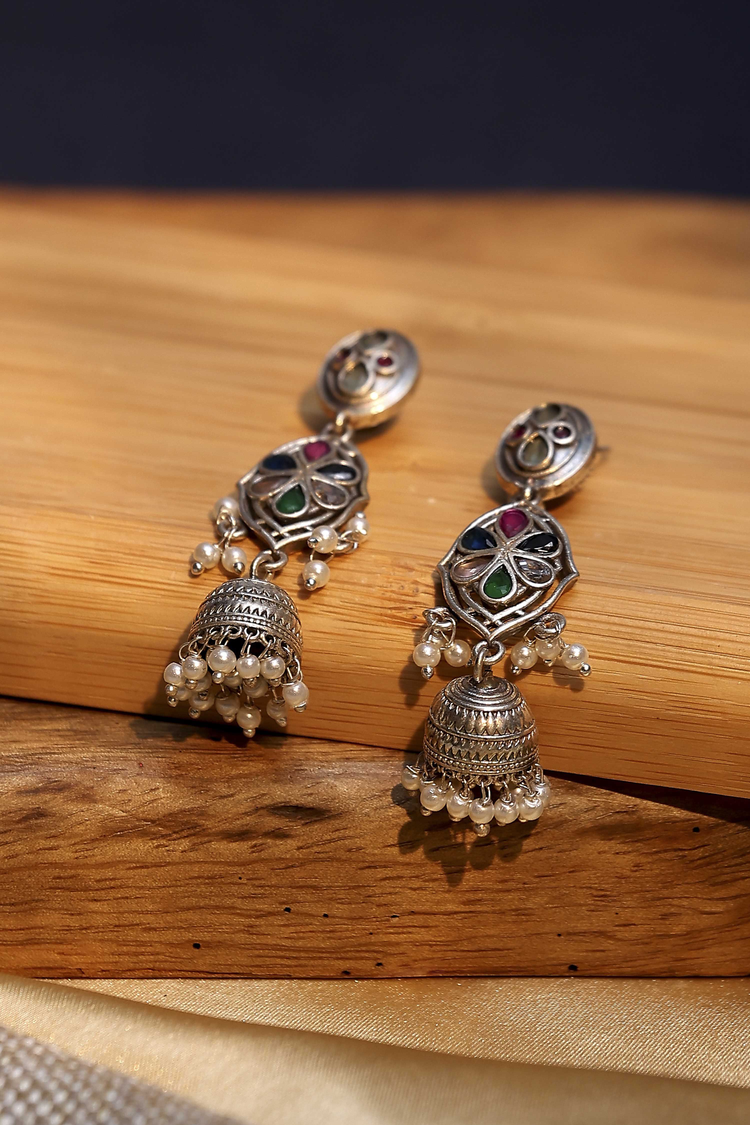 Multicolour Stone Earrings image number 0