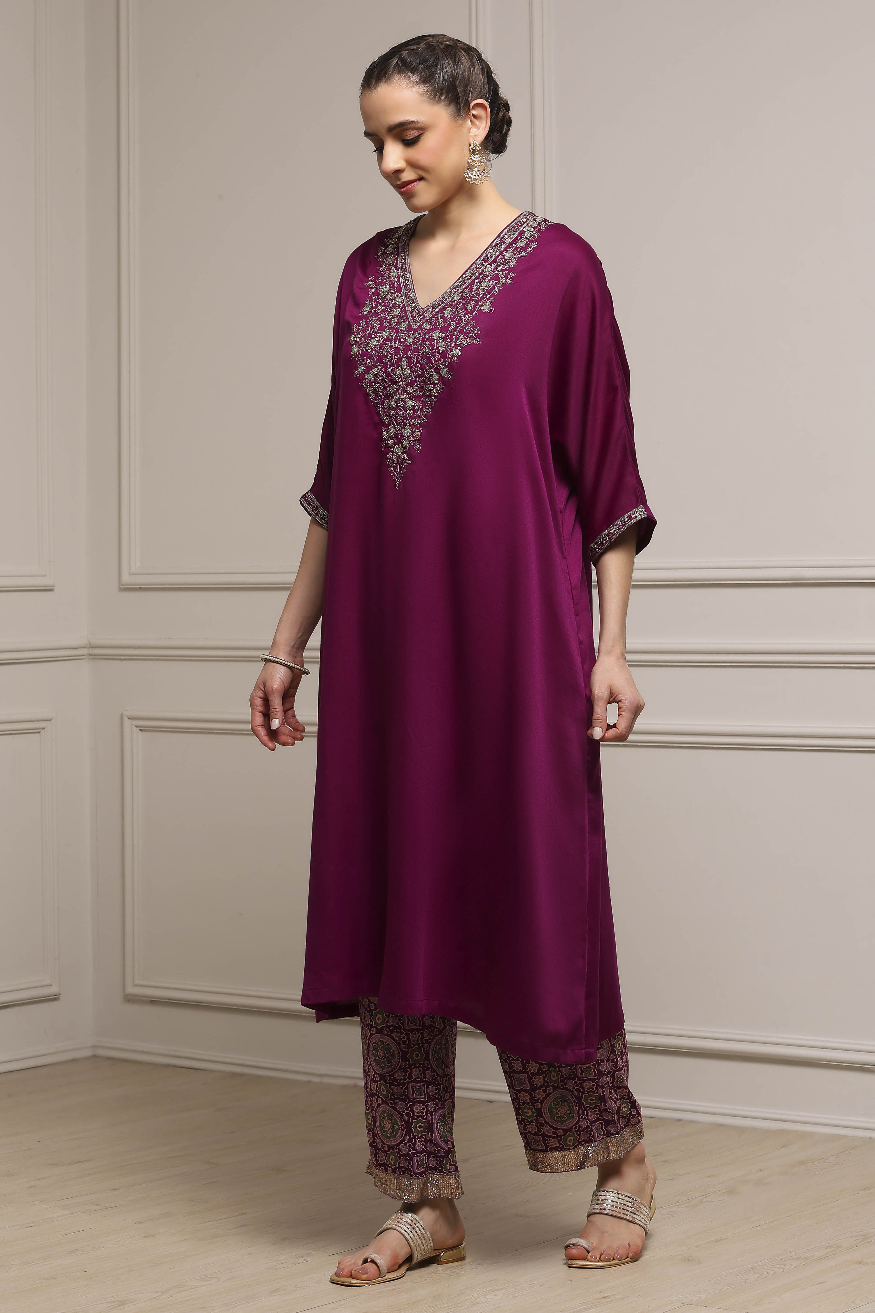 Purple Satin Solid Kaftan-Style Kurta Set image number 3