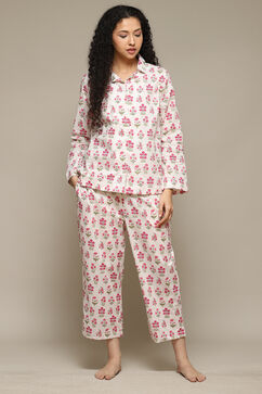 Off White & Pink Cotton Printed 2 Piece Sleepwear Set image number 6