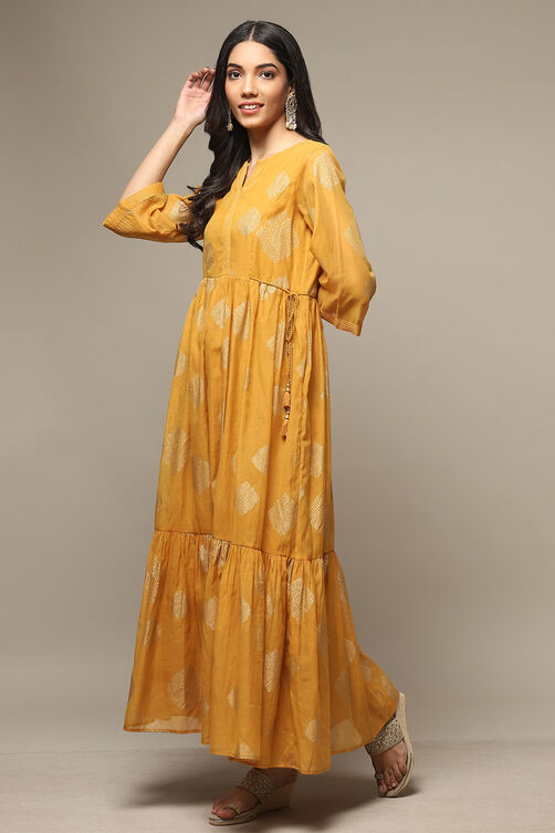 Golden Yellow Cotton Blend Tiered Printed Dress image number 3