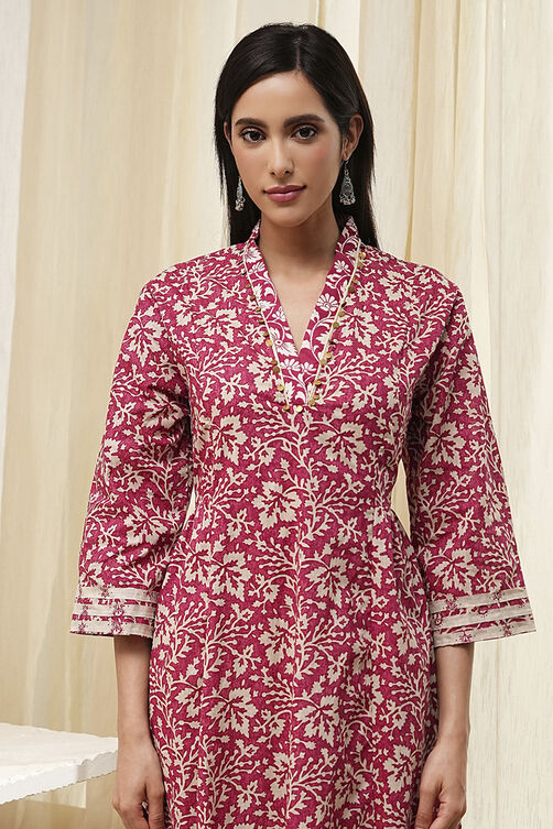 Red Cotton Printed Gathered Suit Set image number 1