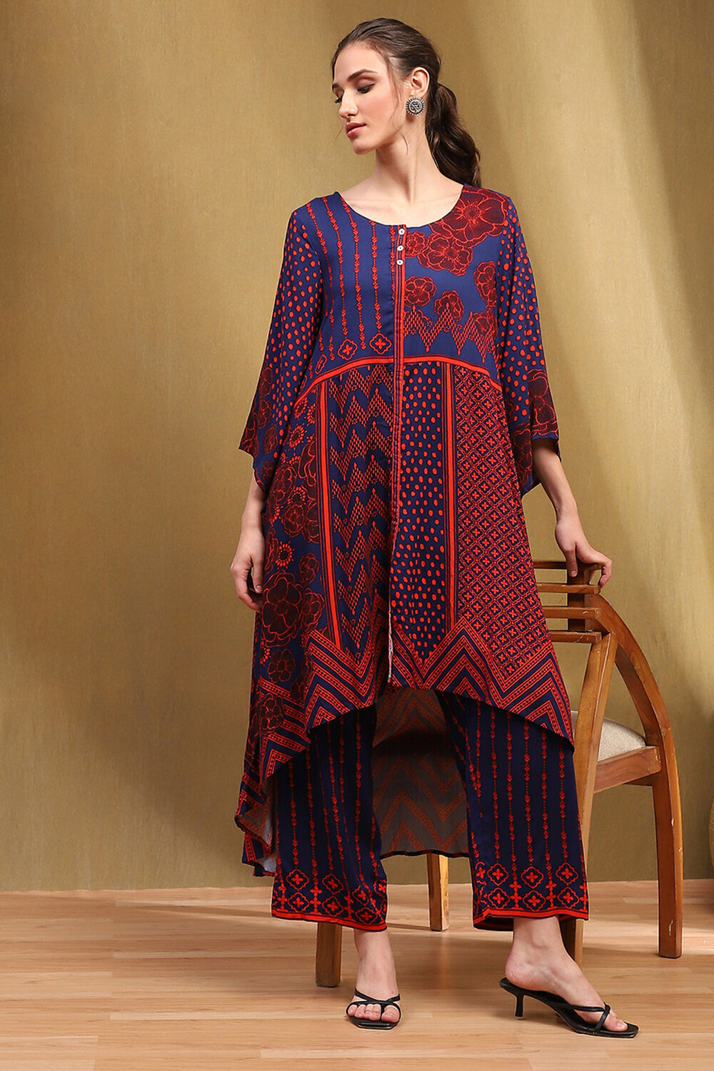 Black Printed Asymmetric Kurta Set image number 0