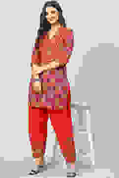 Red Cotton Straight Kurta Salwar Pant Suit Set image number 5