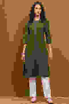 Green Cotton Blend Solid Regular Fit Straight Kurta image number 5