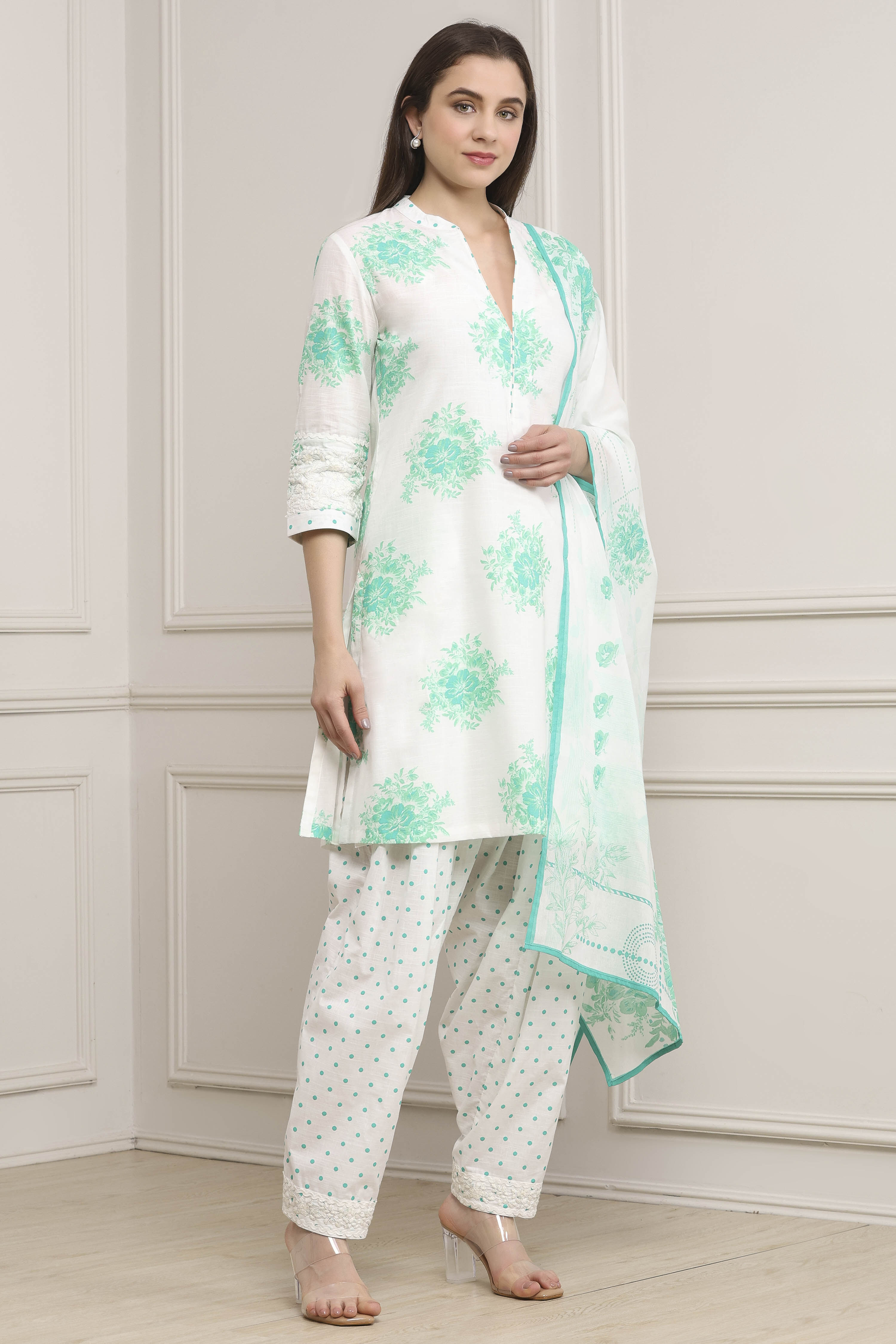 Pink Cotton Printed Straight Salwar Suit Set image number 5