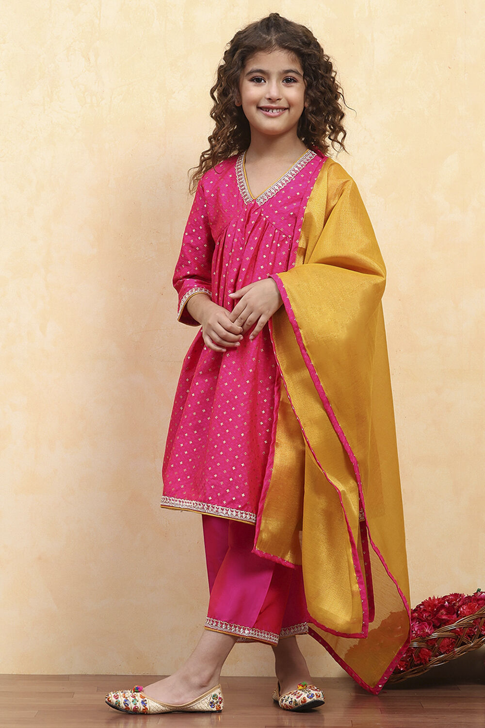 Pink Polyester Yarndyed Gathered Suit Set image number 6