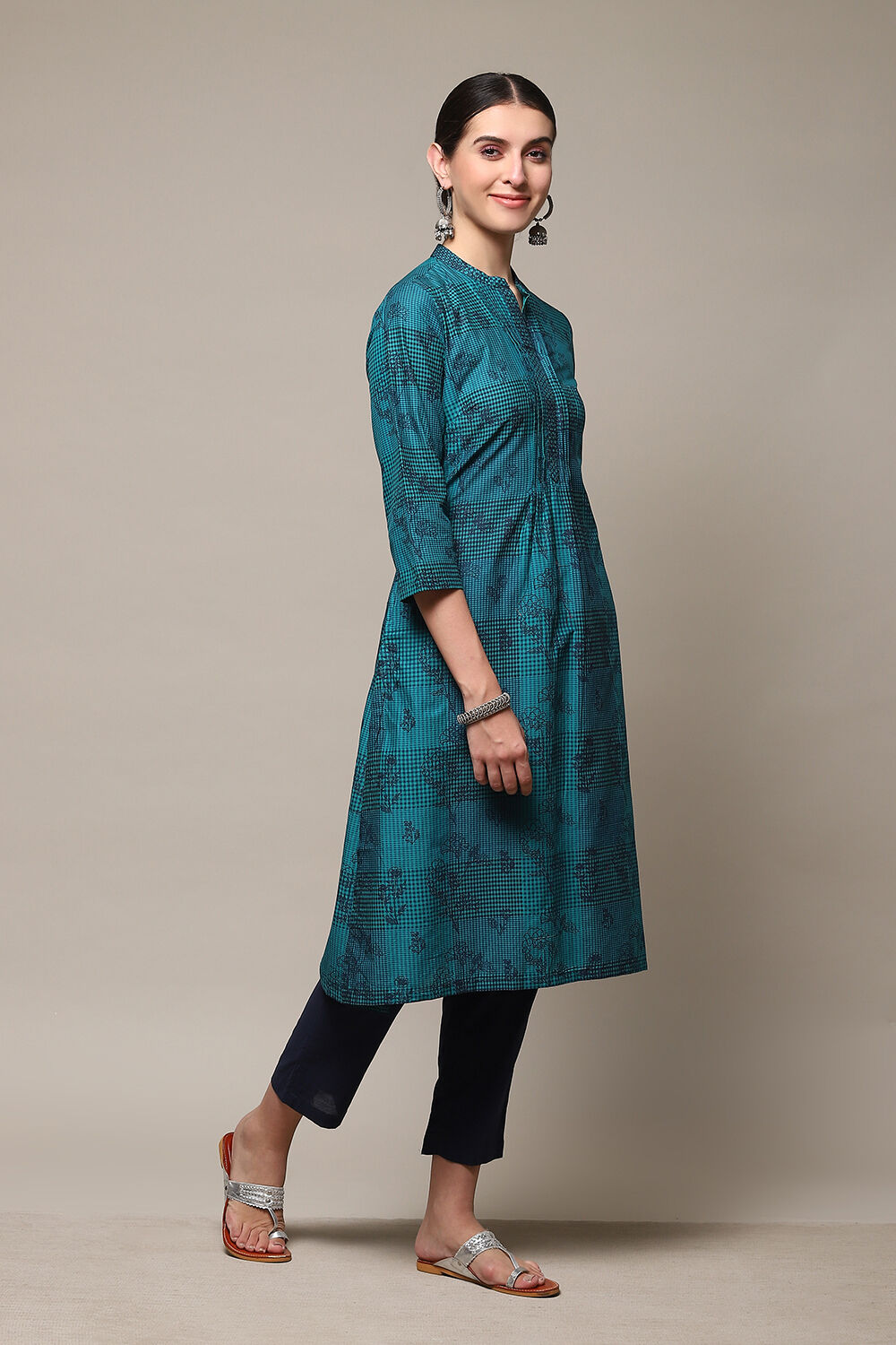 Maroon Cotton Flared 3 Piece Set image number 5