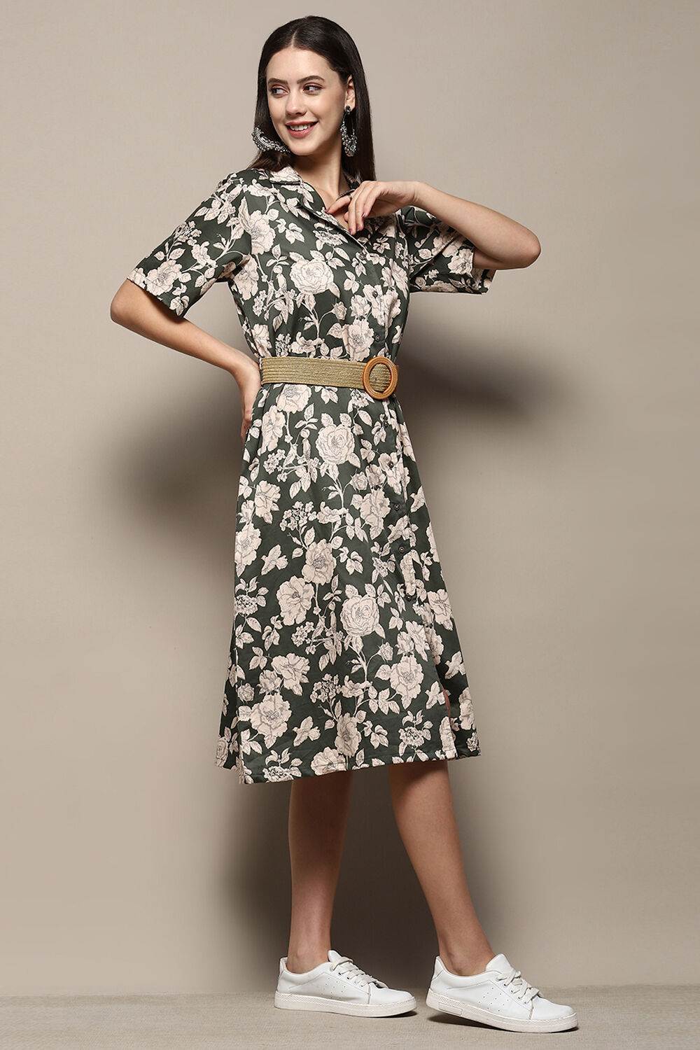 Dark Green Pure Cotton Floral Printed Straight Dress image number 2