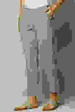 Black Cotton Blend Yarndyed Pants image number 3