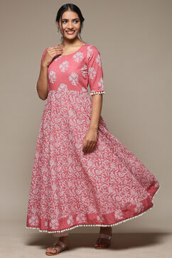 Onion Pink Cotton Flared Printed Kurta image number 0