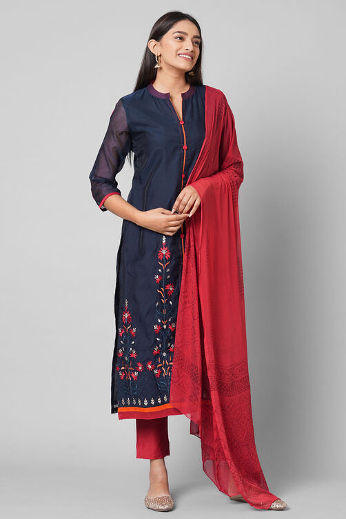Blue Easy Stitch Suit Set image number 6