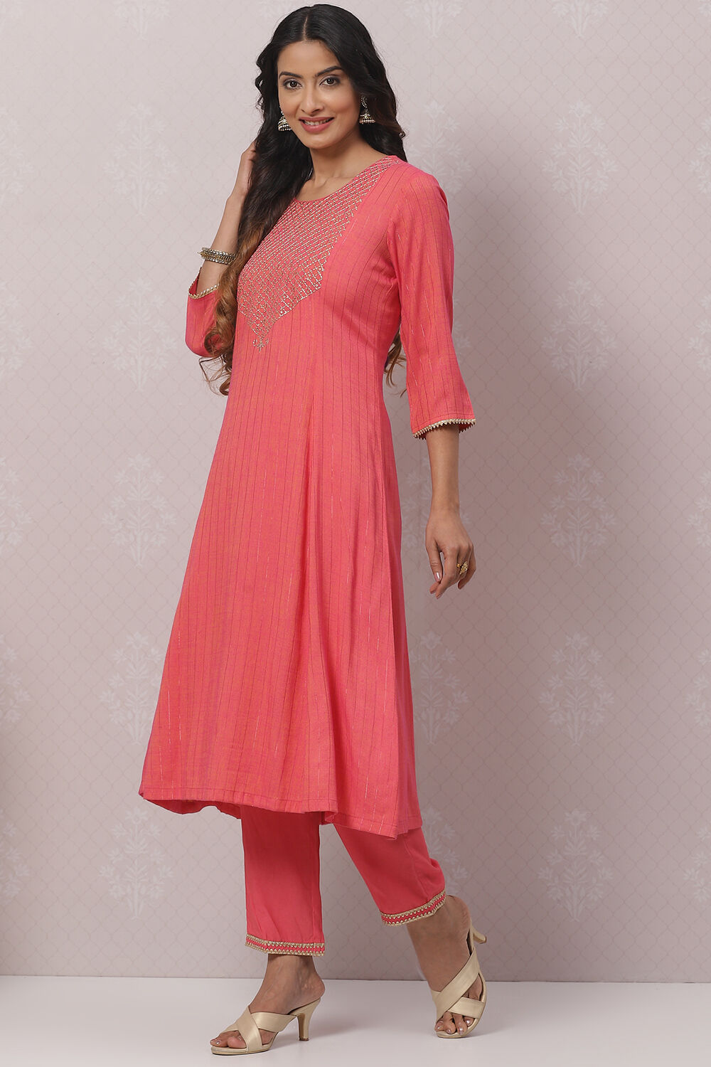 Fuchsia LIVA A Line Kurta Set image number 3