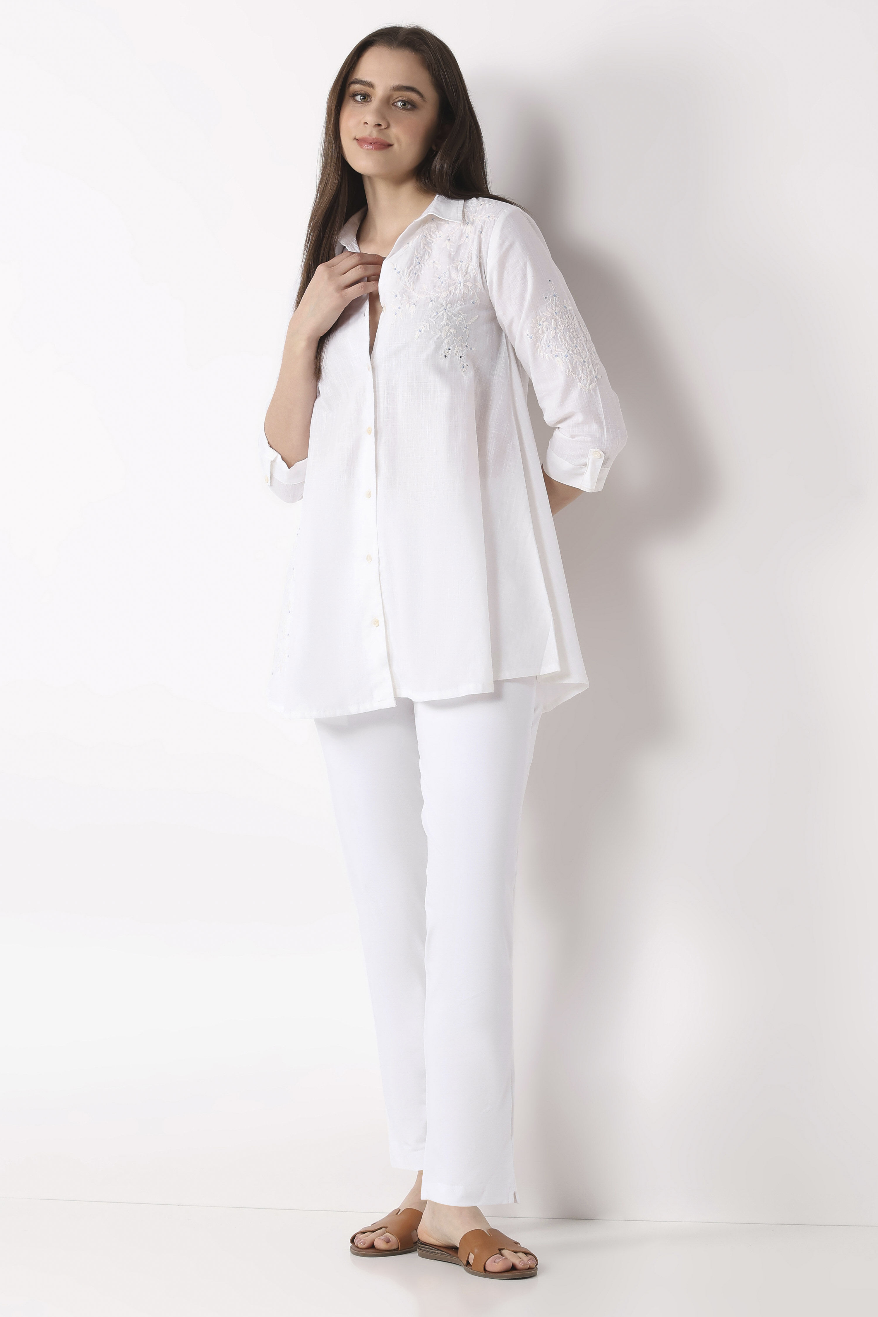 Black Cotton Lycra Fitted Pants image number 0