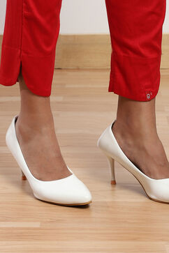 Red Viscose Lycra Solid Pants image number 6