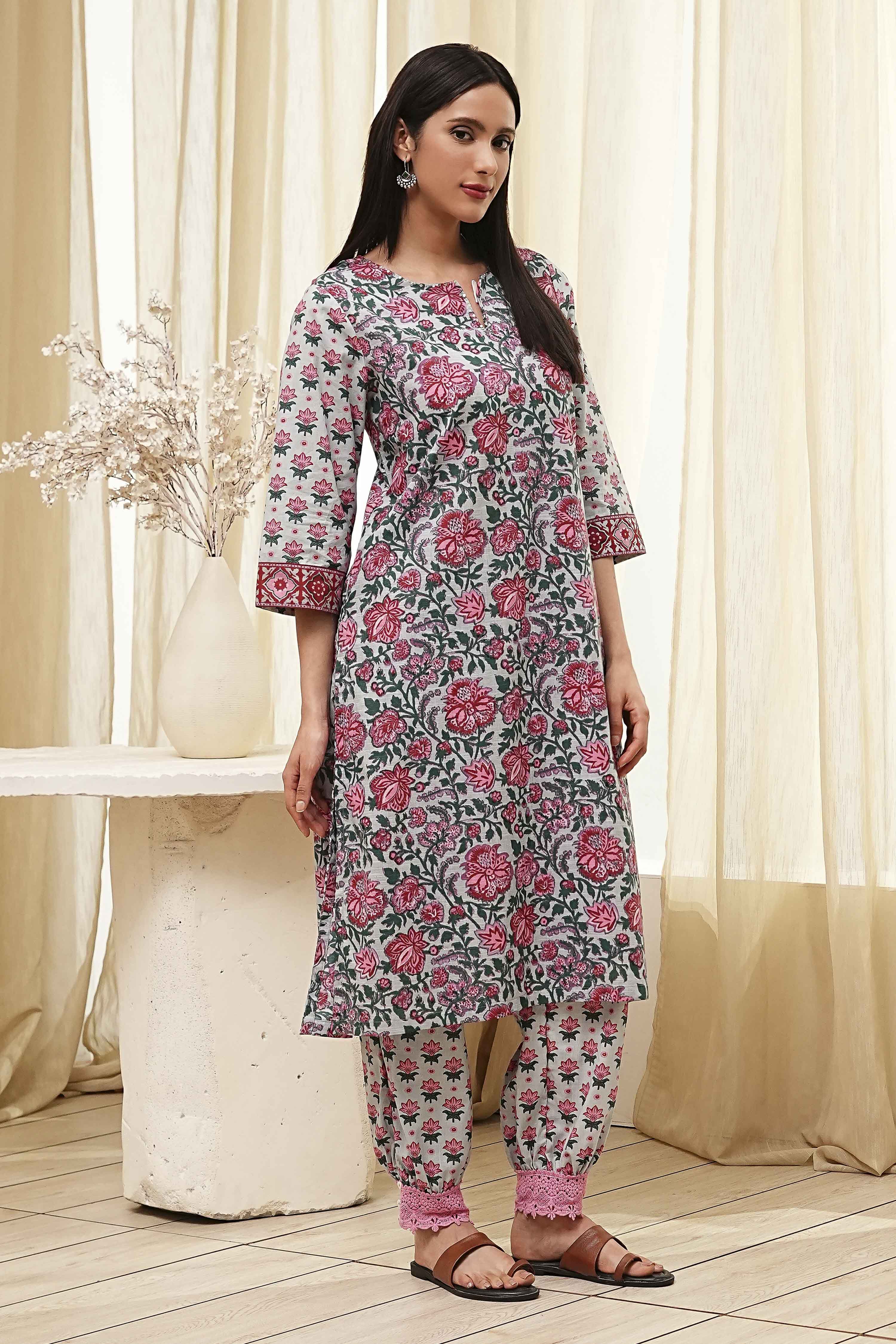 Blue and Pink Cotton Printed Straight Kurta Set image number 5