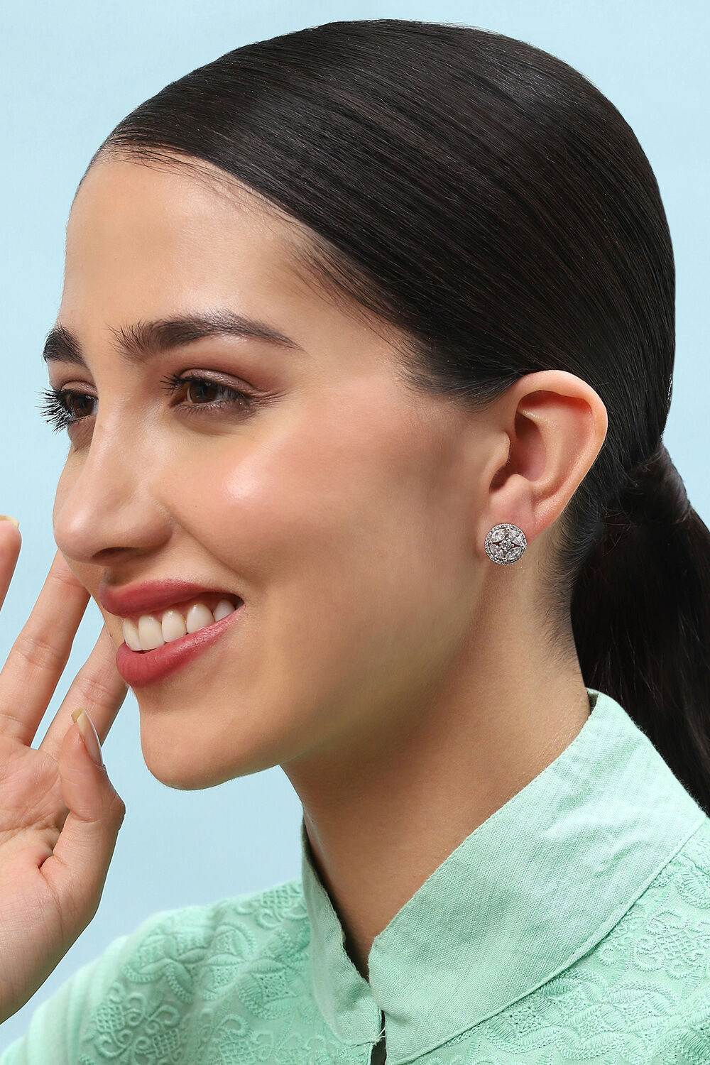 White Brass earrings image number 1