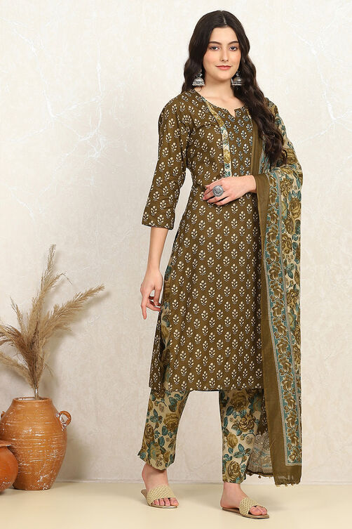 Green Cotton Printed Unstitched Suit Set image number 6