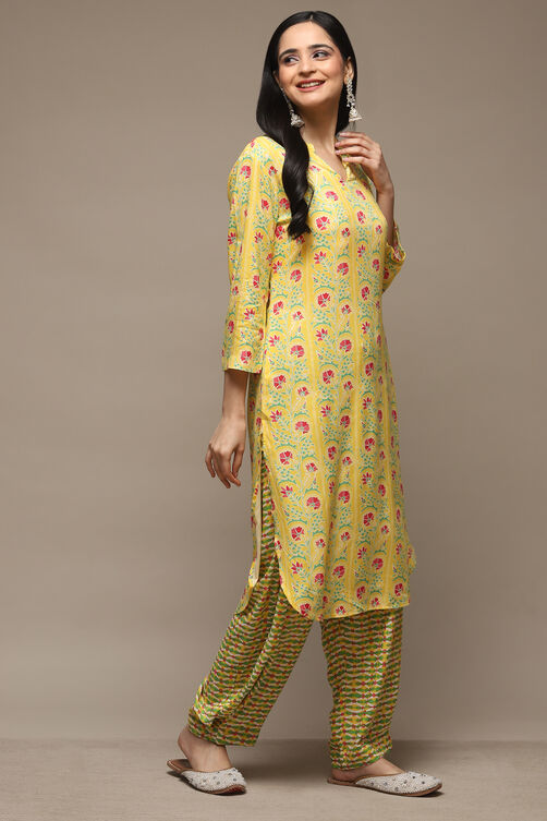 Yellow Rayon Straight Kurta Pant Suit Set image number 5