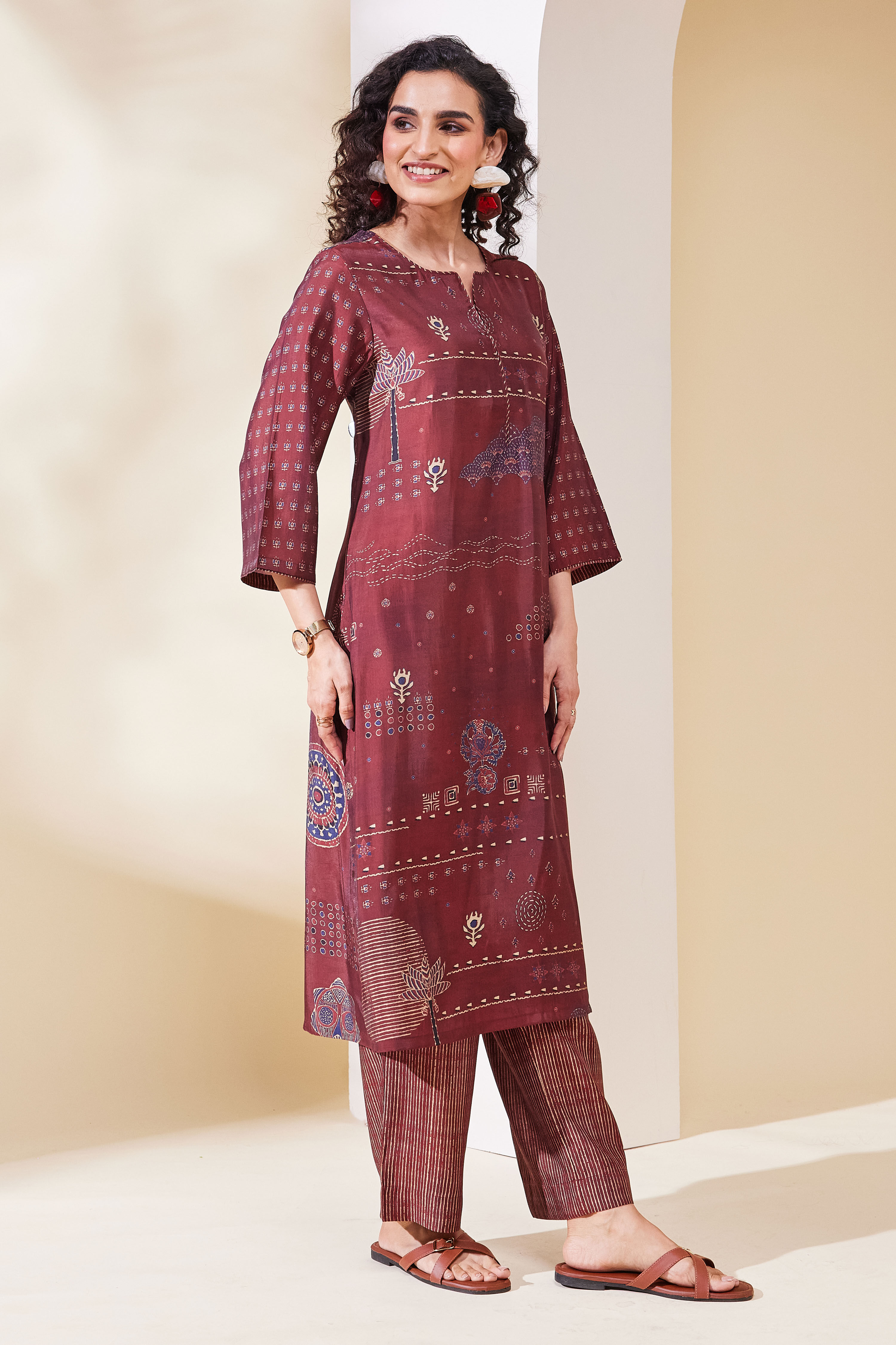 Maroon Viscose Blend Straight Kurta Set image number 5