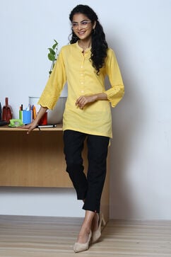 Yellow Cotton Flax Solid Kurti image number 0
