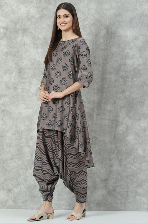 Ash  LIVA Asymmetric Printed Kurta Set image number 6